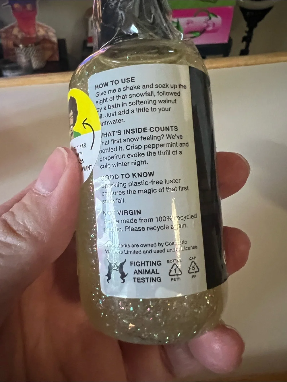 Lush SNOWING BATH OUL 3.3 oz SEASONAL OUT OF STOCK ITEM SEALED